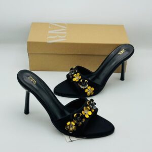 Chaussure de marque Zara